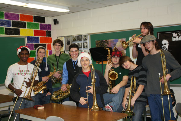 "Jingle Bellers" Spreading Christmas Cheer