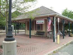 The Trackside Cafe (Photo Courtesy of commons.wikimedia.org)