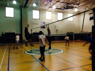 Boys Varsity Volleyball Digs Pink for Cancer