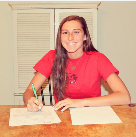 Brooke Alpert Commits to Fairfield