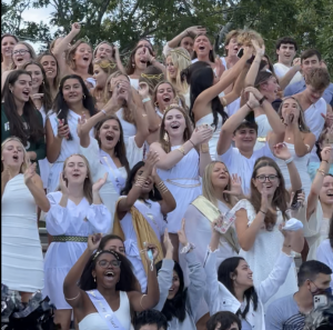 Juniors celebrate at the 21 outdoor pep rally.