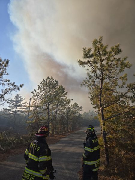 View of the fire at 4:43 pm at location DP-4 (Warehouses)