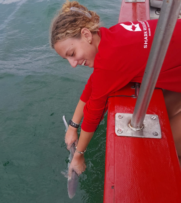 Alumni Emma Mignone in Mexico during her internship for shark research.